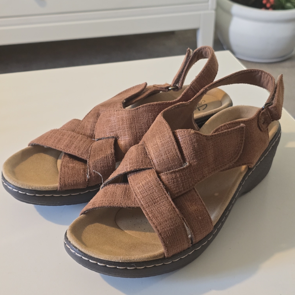 Clarks Merliah Tan Slingback Sandals 9.5 Wide